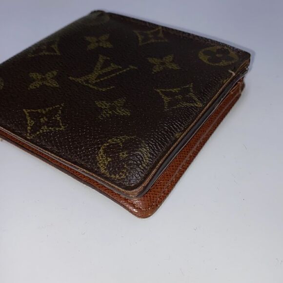 Authentic Louis Vuitton Monogram Mens Bifold Wallet - Picture 6 of 10